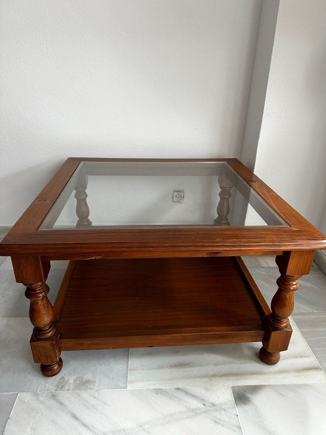 Mesa centro cuadrada ,cristal y madera de pino
