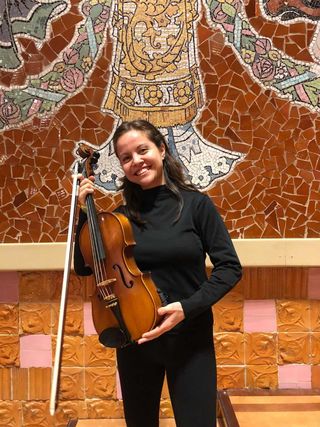 Clases de viola, violín, piano y solfeo/