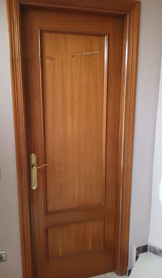 Puertas de paso interiores color sapelly