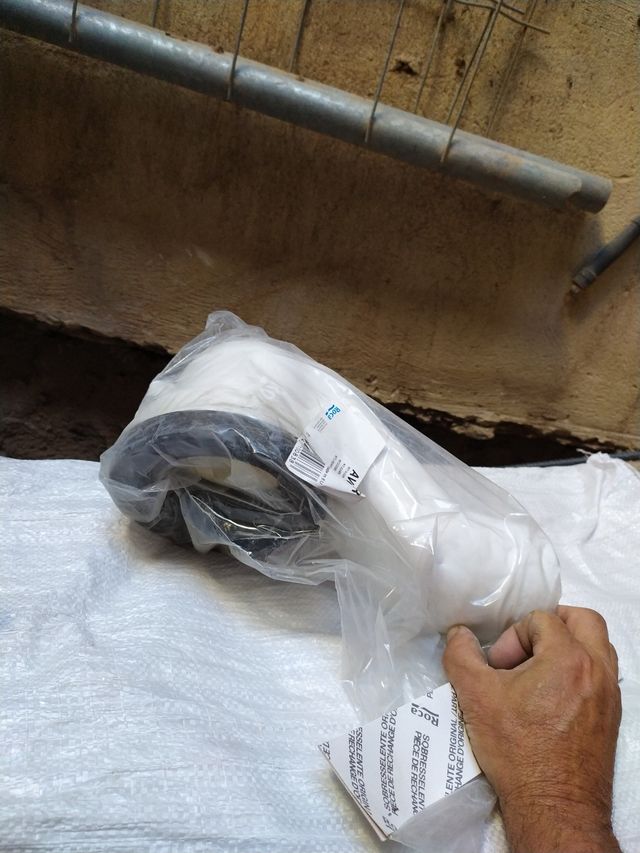 Material de fontaneria muchas piezas