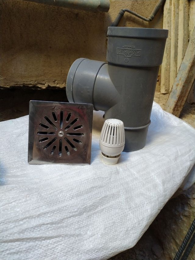 Material de fontaneria muchas piezas