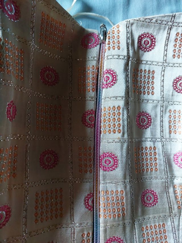 CORPIÑO, CUERPO, CORSÉ SEDA y RASO TALLA 46-50