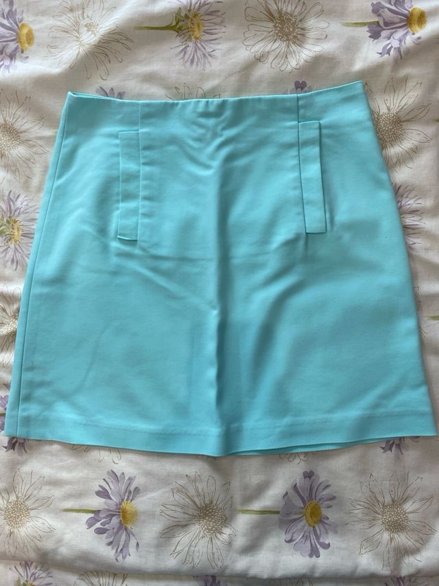 Falda aguamarina