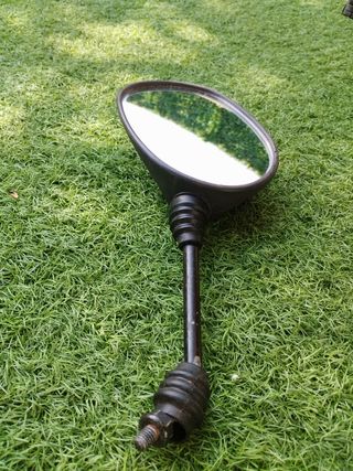 Espejo retrovisor de moto