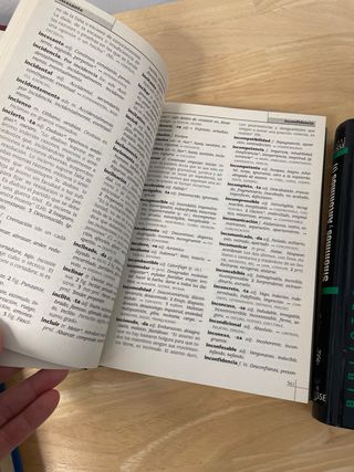 Diccionario Sinónimos y Antónimos I y II. Larouse