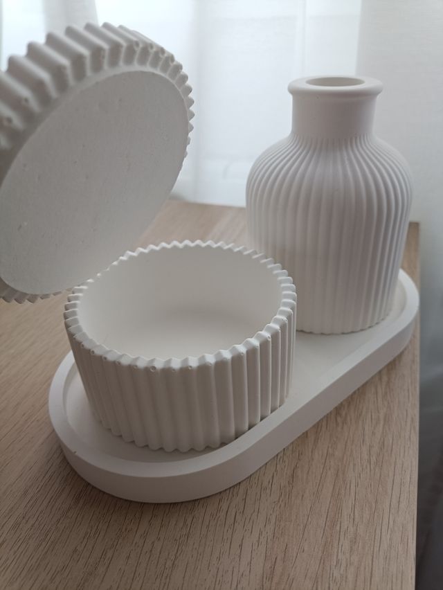 Joyero + bandeja + jarrón decorativo