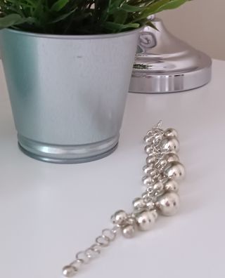 Pulsera de bolas ajustable