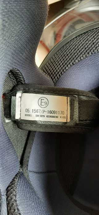 Casco integral para niño