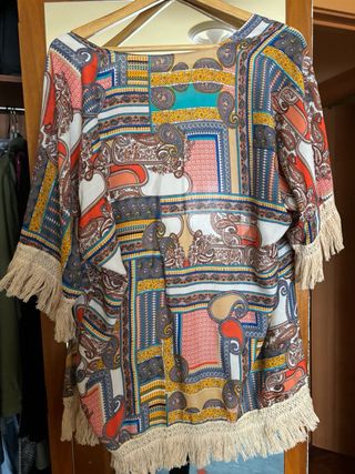 Kimono con flecos tela fina de colores