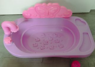 Bañera con sonido muñecas
