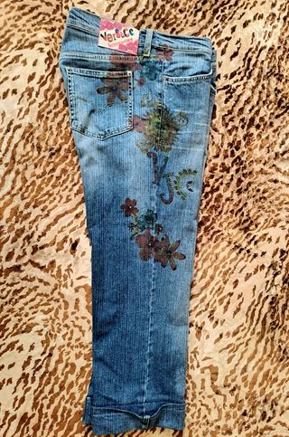 Jeans Capri Versace tg. 33 (47IT) Nuovi