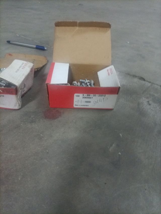 Clavos-pernos roscados M6 para HILTI- DX450