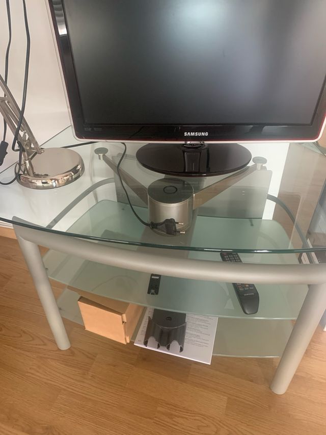 Mueble soporte tv cristal giratorio