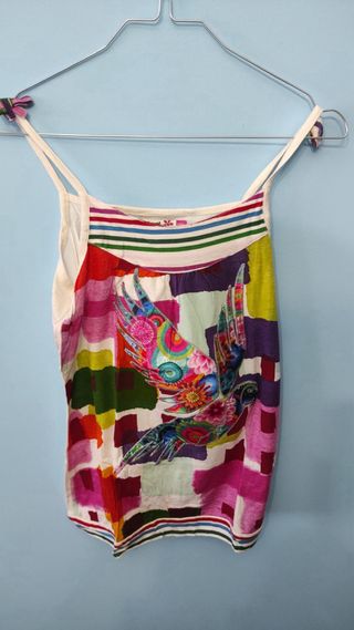 Camiseta de tirantes desigual