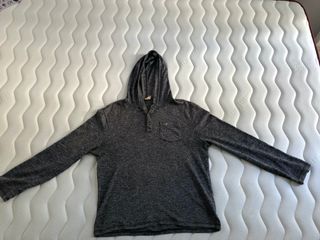 Camiseta/Sudadera con capucha Hollister talla S