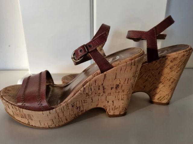 Sandali alti con zeppa