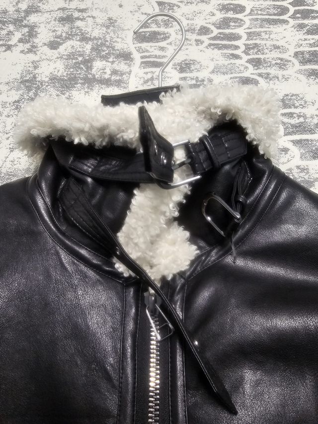 Cazadora House of CB de borreguito