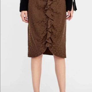 Falda midi jacquard de Zara