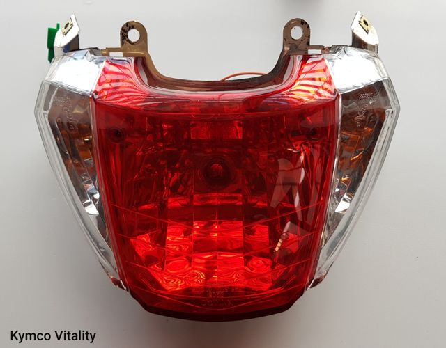 Piloto trasero kymco Vitality 50cc