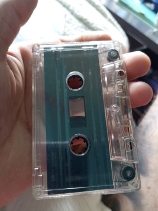 Cassette enigma música electrónica