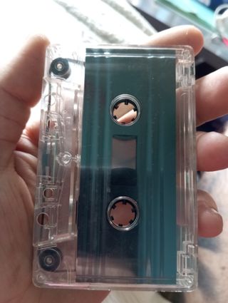 Cassette enigma música electrónica