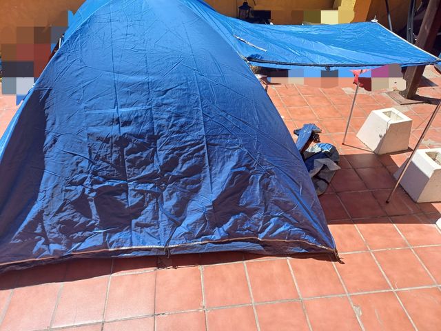 Tienda de campaña tipo iglú