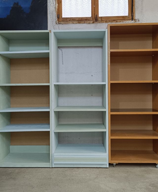 Libreria in legno Libreria modulare.