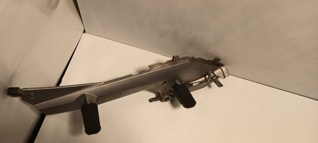 ESTRIBO DERECHO BMW R1200 RT