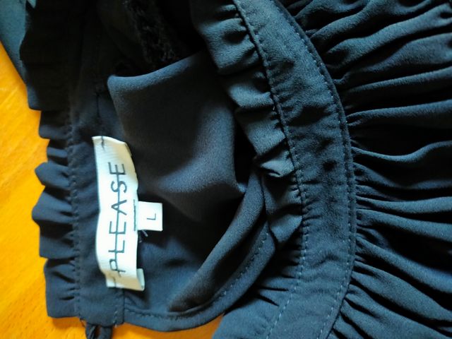 Camicia nera con motivo originale