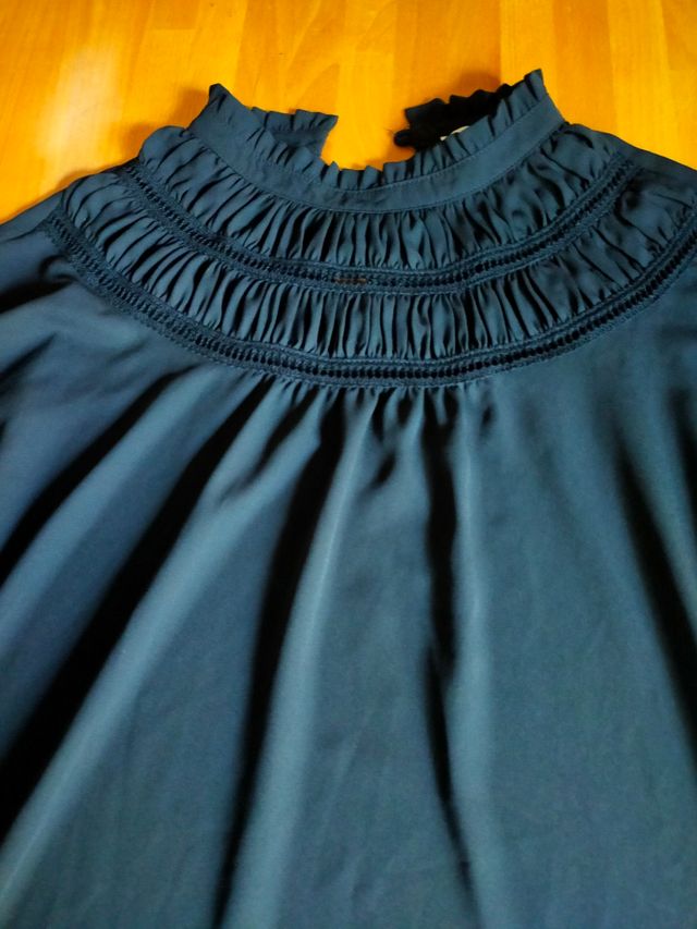 Camicia nera con motivo originale