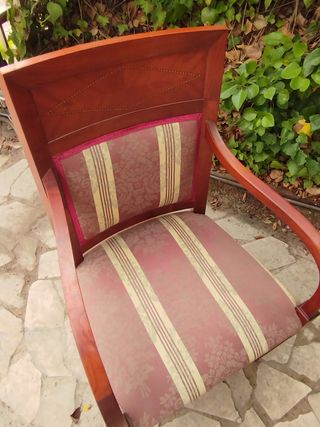 Silla madera estilo clasico