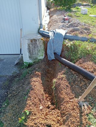 ALBAÑIL  IRÚN Y FRANCIA