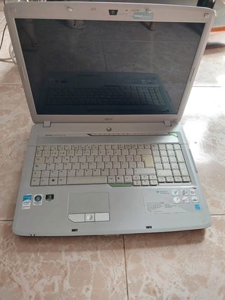 Ordenador portatil. 