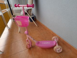 Patinete de niña tres ruedas