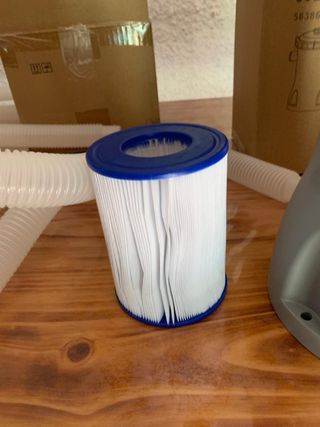 Filtro piscina Bestway sin estrenar.