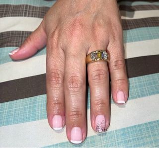 Esmaltado de uñas Permanente/ Semipermanente