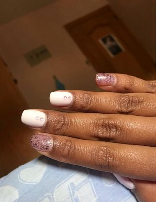 Esmaltado de uñas Permanente/ Semipermanente