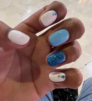 Esmaltado de uñas Permanente/ Semipermanente