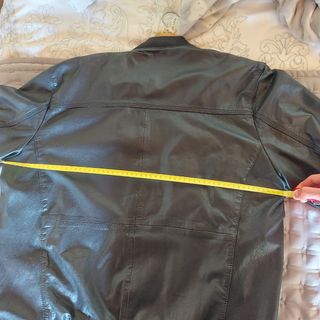 Cazadora piel levis 