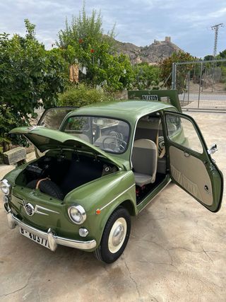 Alquilo seat 600 1965