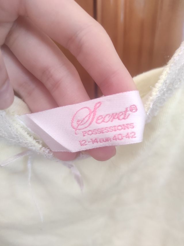 Camisa de tirantes coquette