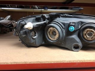 Faro opel astra izquierdo 2003