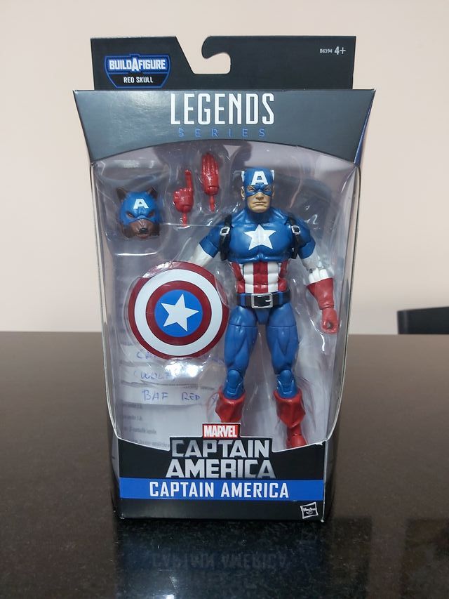 marvel legends capitan america wolf baf red skull