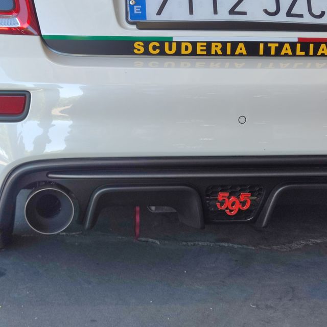 Abarth 595 Emblema 3D Logo Difusor Trasero