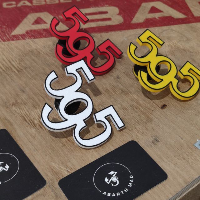 Abarth 595 Emblema 3D Logo Difusor Trasero