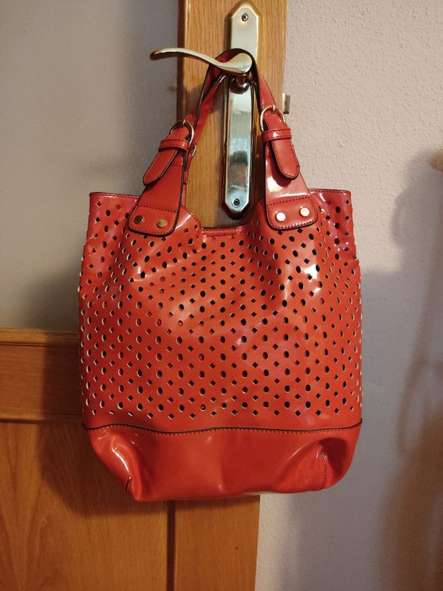 Bolso rojo todo piel