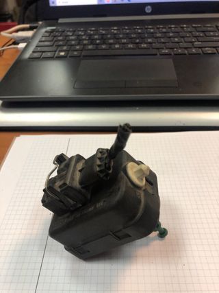 Motor ajuste luces volvo pa66-gf30