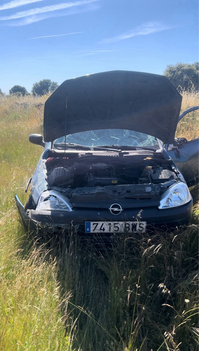 MUY ECONOMICO Opel Corsa 2002 - foto 1