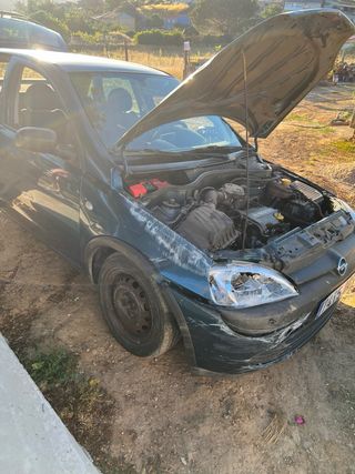 MUY ECONOMICO Opel Corsa 2002
