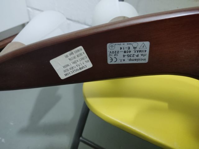 Lámpara techo madera cristal